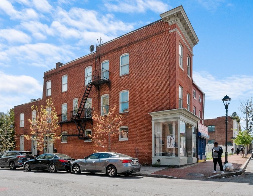 1101 W. Baltimore St.: 3 Apartments/ 1 Retail Space in Historic Hollins Market/ Extensively Renovated/ Corner Unit